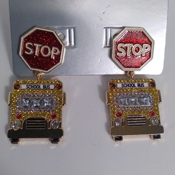 THE OG RIDE SHARE Stop Sign/School Bus Earrings SUGARFIX BY BAUBLEBAR - Picture 4 of 4